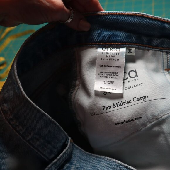 NEW Etica Pax Mid-rise Cargo Jeans Womens Y2K Cropped Zip Fly High Rise Casual - Picture 7 of 10